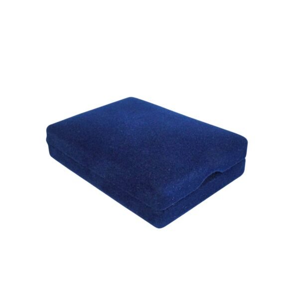 Estojo de veludo 8 x 11 cm com aba azul fechado